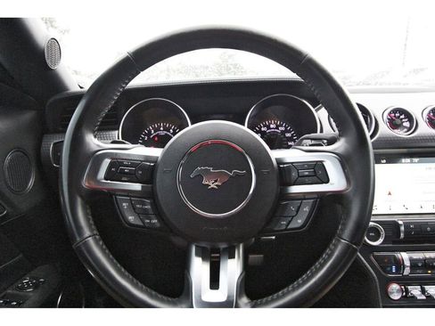 Used 2018 Ford Mustang GT Premium w/ GT Performance Package RWD image 11