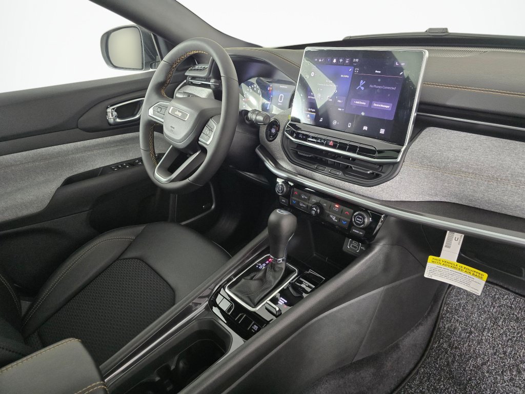 New 2026 Jeep Compass Latitude AWD/4WD image 43