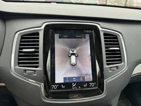 Used 2019 Volvo XC90 T6 Momentum w/ Advanced Package image 12