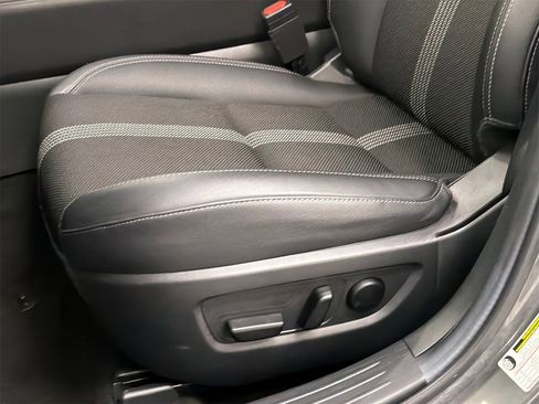 Used 2025 MAZDA CX-50 AWD 2.5 S w/ Preferred Package image 15