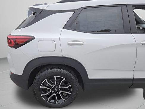 New 2026 Chevrolet TrailBlazer ACTIV w/ Convenience Package FWD image 25