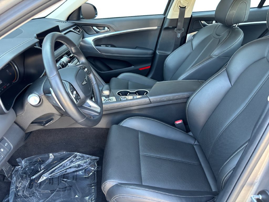 Used 2026 Genesis G70 2.5T RWD image 9