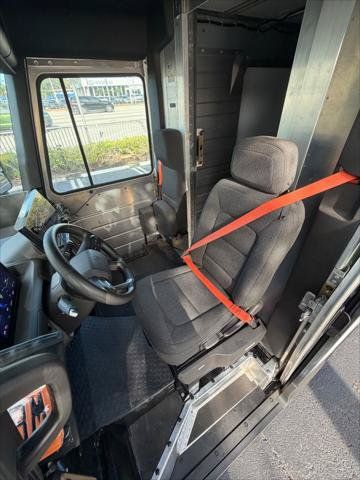 Used 2024 Chevrolet Brightdrop 600 w/ Battery Pack, Max Range AWD/4WD image 16
