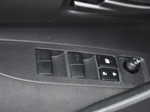 Used 2024 Toyota Corolla LE FWD image 10