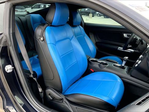 Used 2021 Ford Mustang GT RWD image 8