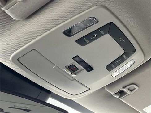 New 2026 Toyota Sienna LE image 28