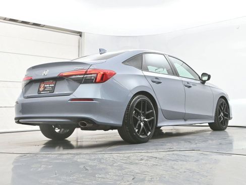 Used 2024 Honda Civic Sport image 32
