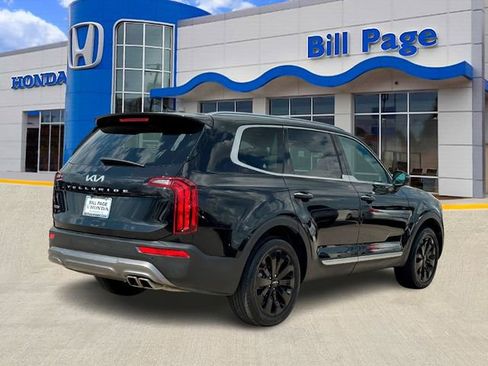 Used 2022 Kia Telluride S AWD/4WD image 4