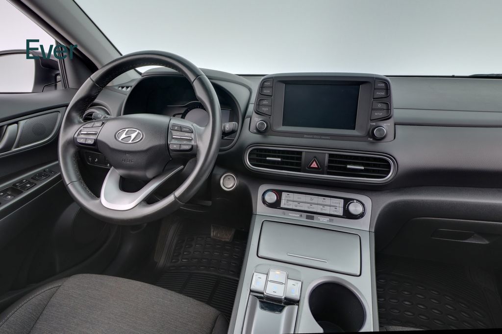 Used 2021 Hyundai Kona SEL FWD image 25
