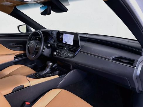 Used 2023 Lexus ES 350 w/ Accessory Package (Z2) FWD image 30
