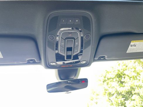 Used 2018 Audi S4 Prestige w/ Prestige Package image 24