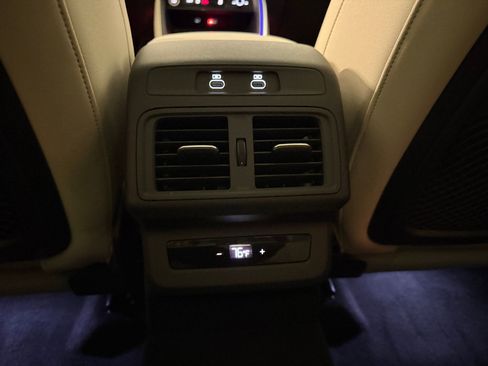 Certified 2025 Audi Q5 Premium w/ Premium Plus AWD/4WD image 29