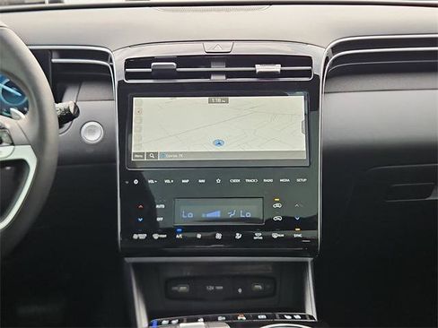 New 2024 Hyundai Tucson Limited image 22