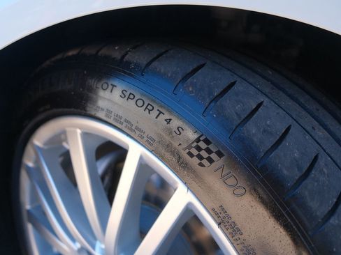 Used 2017 Porsche Panamera image 55