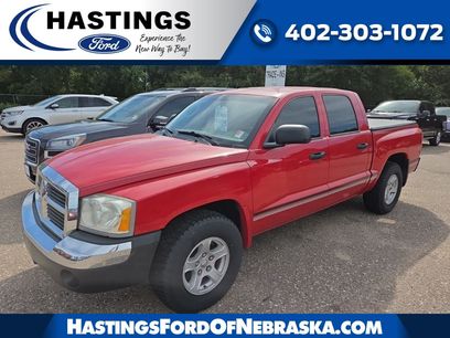 Used 2005 Dodge Dakota SLT