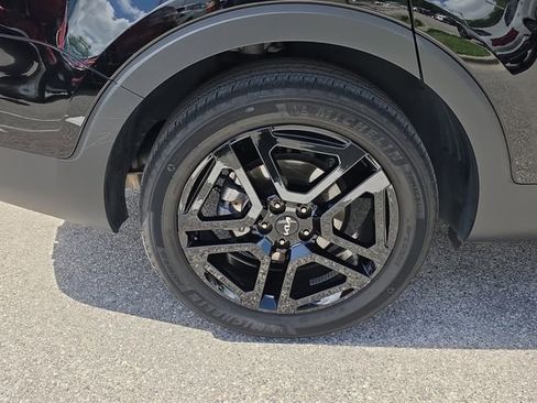 Certified 2023 Kia Telluride EX X-Line AWD/4WD image 5