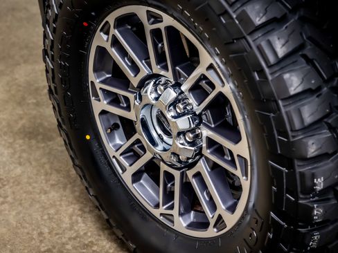 Used 2026 Ford F350 Platinum w/ Platinum Plus Package image 27