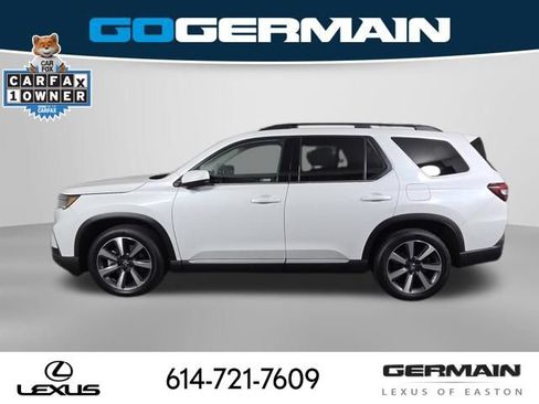 Used 2023 Honda Pilot Elite image 11