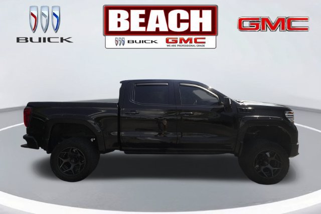Used 2024 GMC Sierra 1500 Denali AWD/4WD image 2