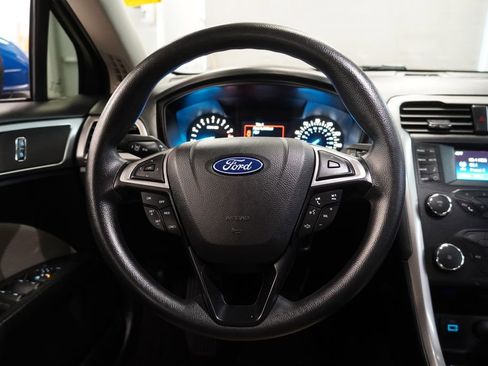 Used 2019 Ford Fusion S FWD image 17