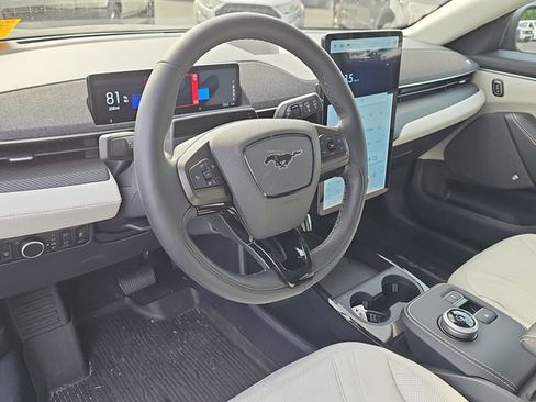 Used 2024 Ford Mustang Mach-E Premium image 13