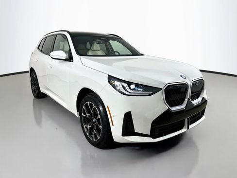 New 2026 BMW X3 xDrive30i w/ Premium Package AWD/4WD image 3