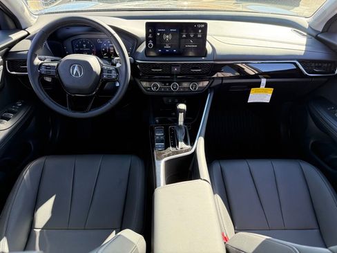 Certified 2025 Acura ADX Base image 18