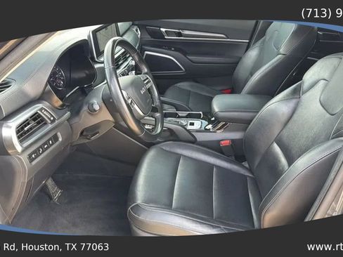 Used 2022 Kia Telluride S image 19