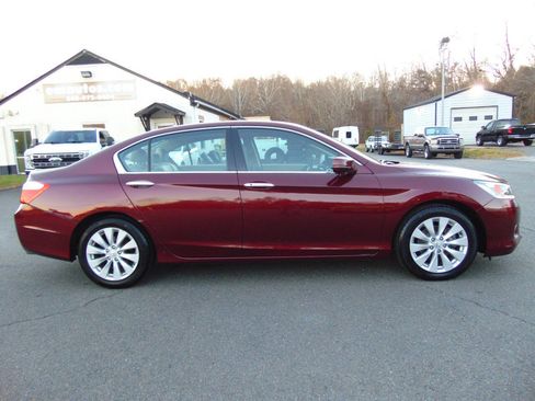 Used 2013 Honda Accord Touring image 35