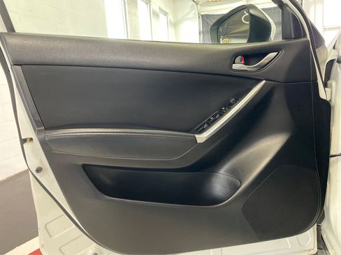 Used 2016 MAZDA CX-5 Touring image 23