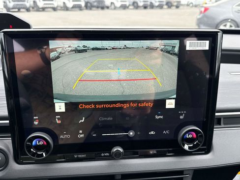 New 2026 Toyota C-HR AWD/4WD image 19