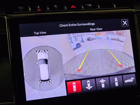 New 2025 Jeep Grand Cherokee Limited w/ Luxury Tech Group II image 25