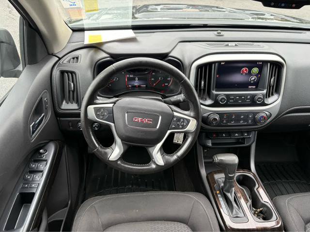 Used 2015 GMC Canyon SLE w/ Nightfall Edition AWD/4WD image 18