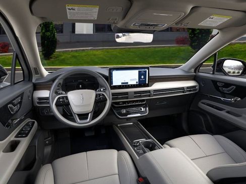 New 2026 Lincoln Corsair Reserve image 43