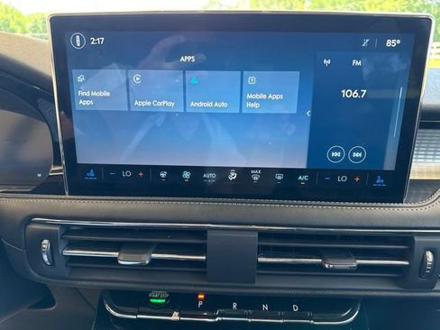 Used 2023 Lincoln Corsair AWD w/ Equipment Group 101A image 20