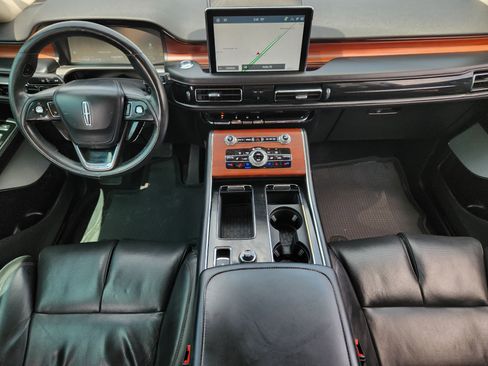 Used 2022 Lincoln Aviator Reserve w/ Equipment Group 201A AWD/4WD image 25