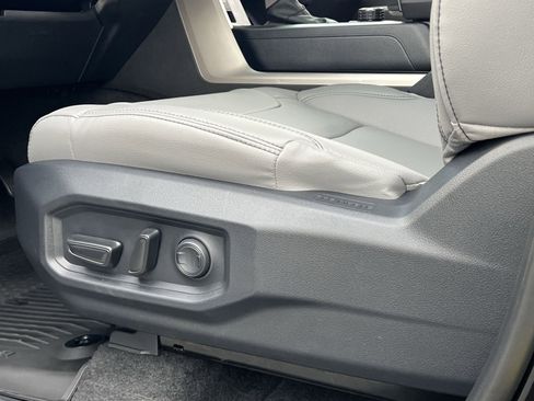 New 2026 Toyota Tundra SR5 image 10