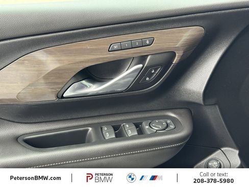 Used 2022 GMC Terrain Denali image 25