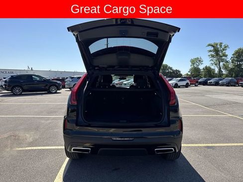 Used 2025 Cadillac XT4 Premium Luxury AWD/4WD image 26