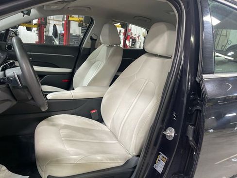 Used 2024 Hyundai Sonata SEL FWD image 11
