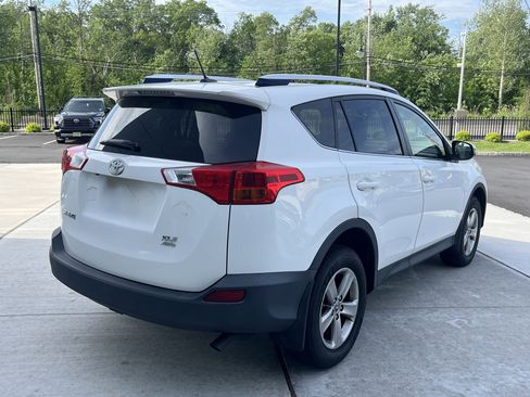 Used 2015 Toyota RAV4 XLE AWD/4WD image 3