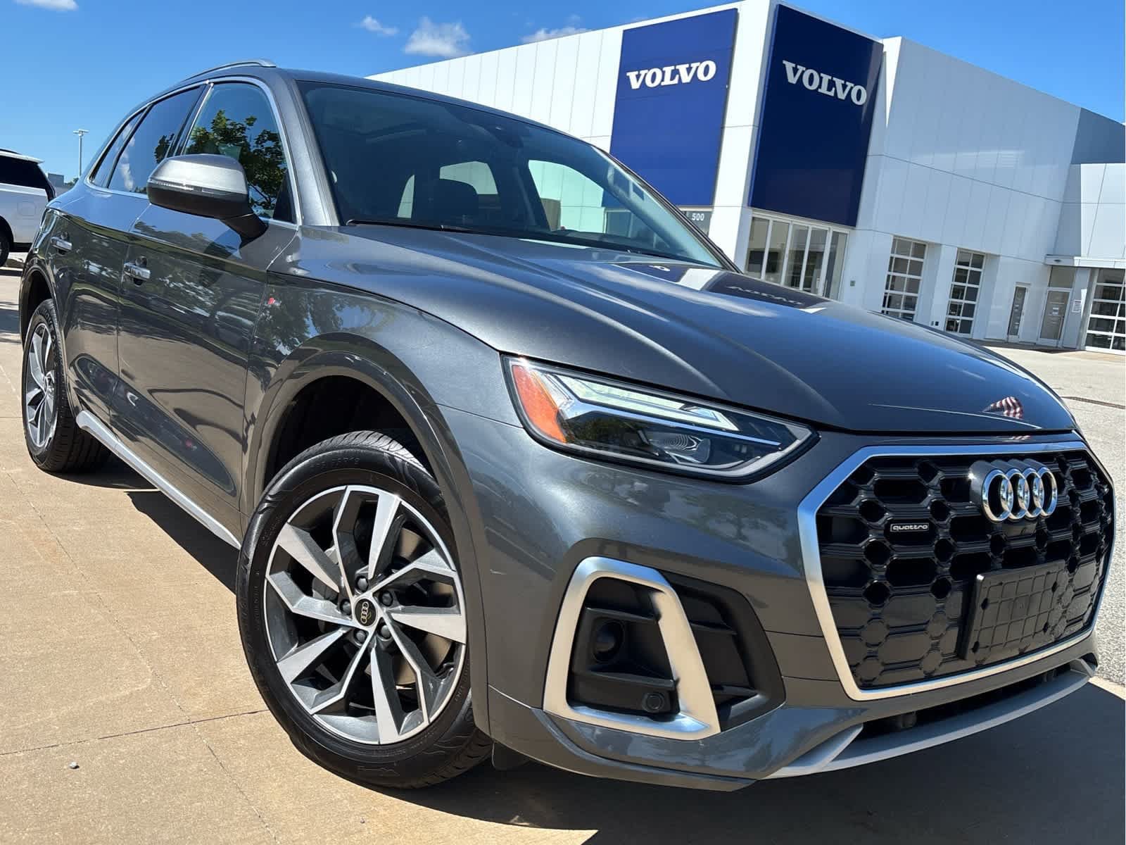 Used 2024 Audi Q5 2.0T Premium Plus AWD/4WD image 3