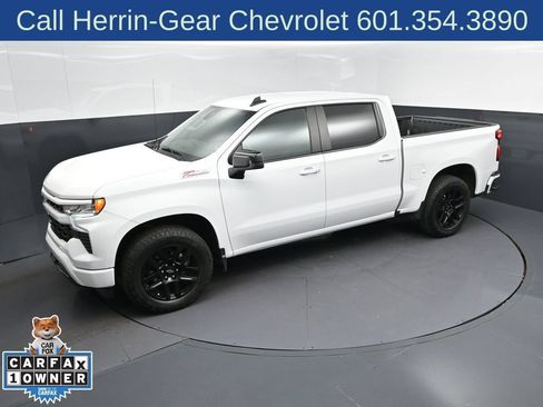 Used 2023 Chevrolet Silverado 1500 RST AWD/4WD image 25