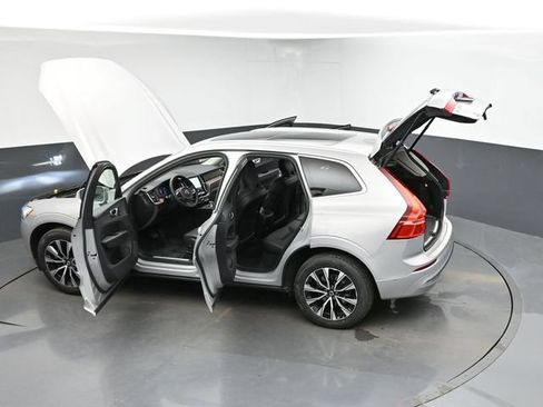 Used 2023 Volvo XC60 B5 Plus w/ Climate Package AWD/4WD image 49