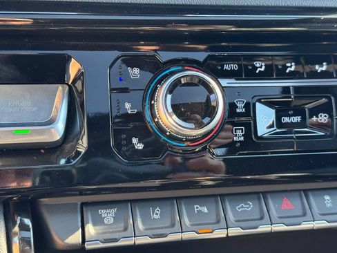 Certified 2025 GMC Sierra 3500 AT4 w/ AT4 Premium Plus Package AWD/4WD image 22