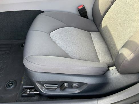 Used 2023 Toyota Camry LE image 23
