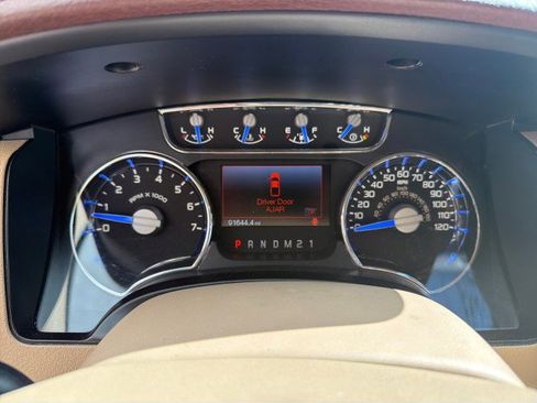 Used 2013 Ford F150 King Ranch w/ King Ranch Luxury Pkg image 35