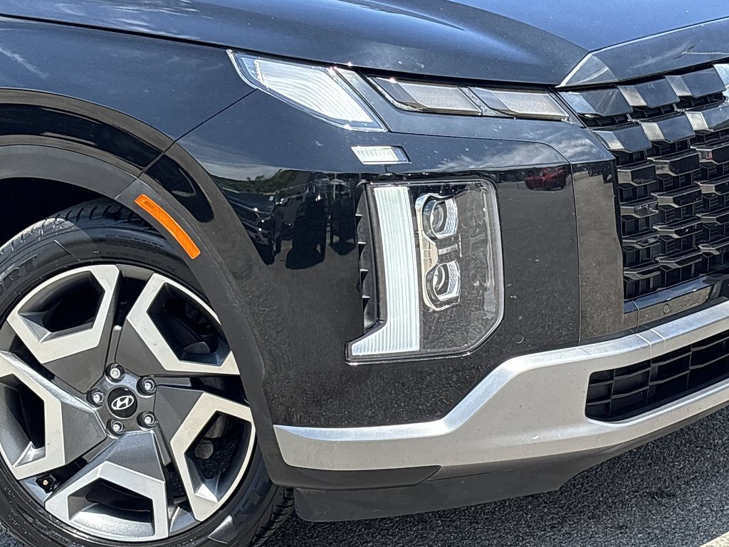 Used 2024 Hyundai Palisade SEL w/ Premium Package FWD image 7