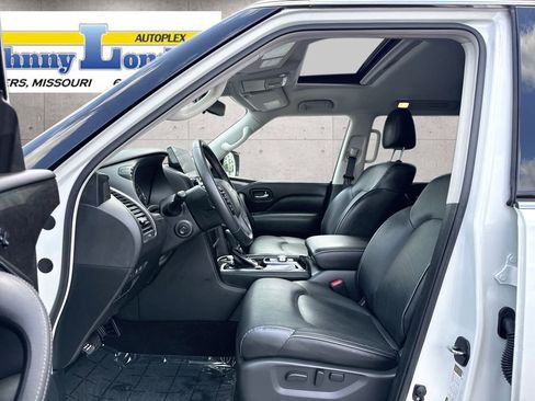 Used 2024 INFINITI QX80 Luxe image 9