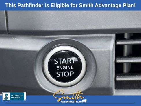 Used 2023 Nissan Pathfinder S image 17